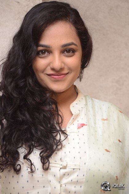 Nithya-Menen-at-100-Days-Of-Love-Movie-Audio-Launch